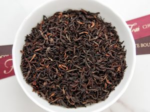 Плантационный чёрный чай “ФЬЮР” Индия Ассам Дайсаджан TGFOP