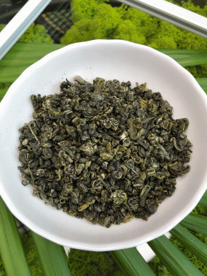Китайский элитный чай “ФЬЮР” Инь Ло (Серебряные спирали)